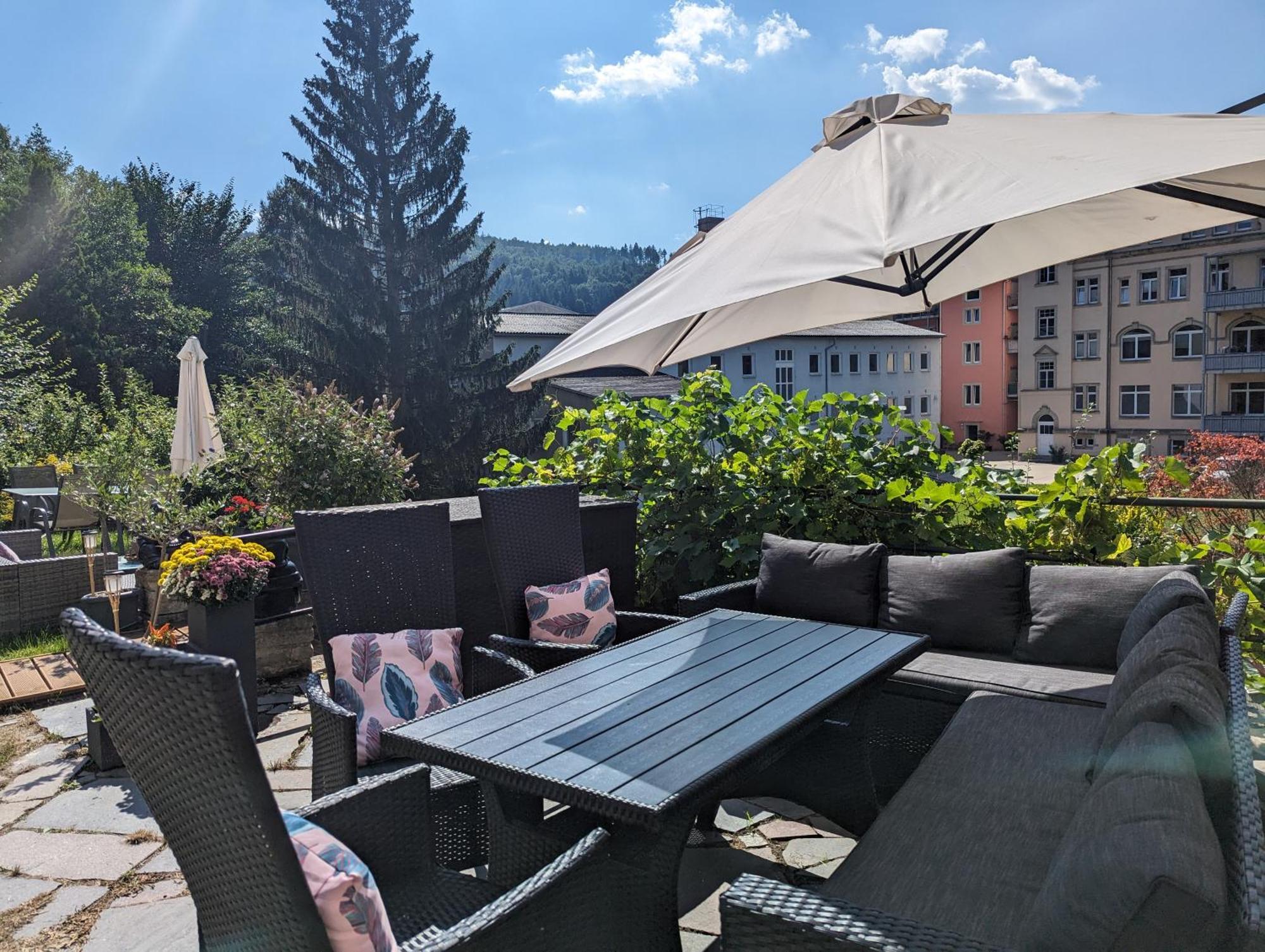 Zi2 - Urlaubsmagie - Whirlpool, Sauna Und Garten Apartment Зебниц Екстериор снимка